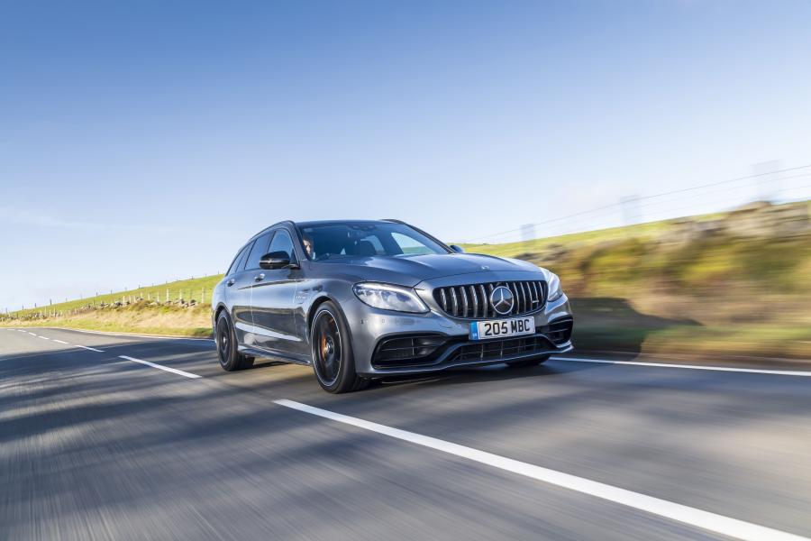  Mercedes-AMG C63 S Estate (S205) 2018 года  (UK) (фото 24 из 36)
